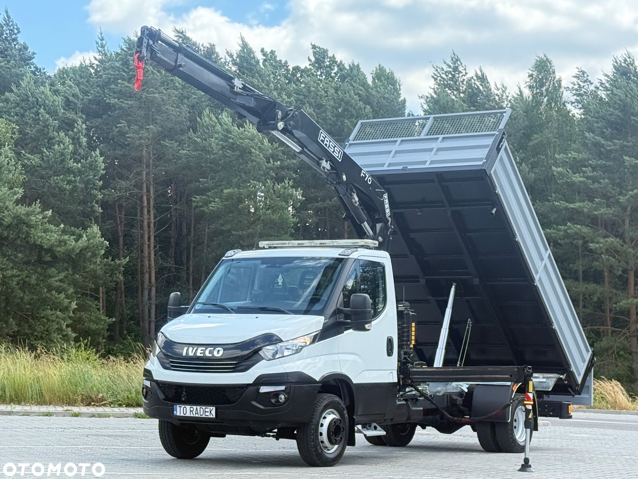 Iveco DAILY 72-180 3.0 HPI 180KM * HDS FASSI F70 * 3200 Udźwig * Wywrotka 3 Stronna * ŚWIETNY STAN! - 1