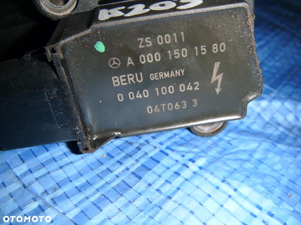 mercedes c klasa w203 1.8K cewki zapłonowe komplet  0001501580 - 2