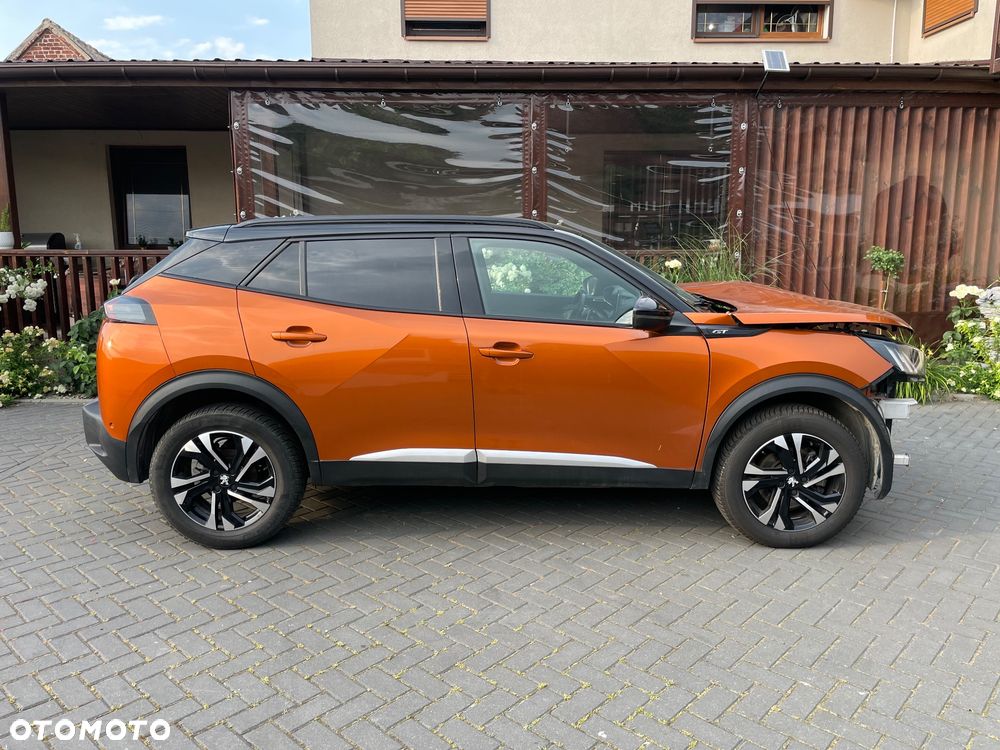 Peugeot 2008 PureTech 130 EAT8 GT Pack - 5