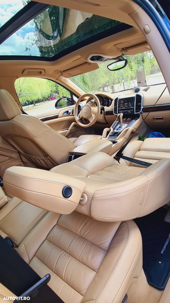 Porsche Cayenne Diesel Tiptronic S - 1