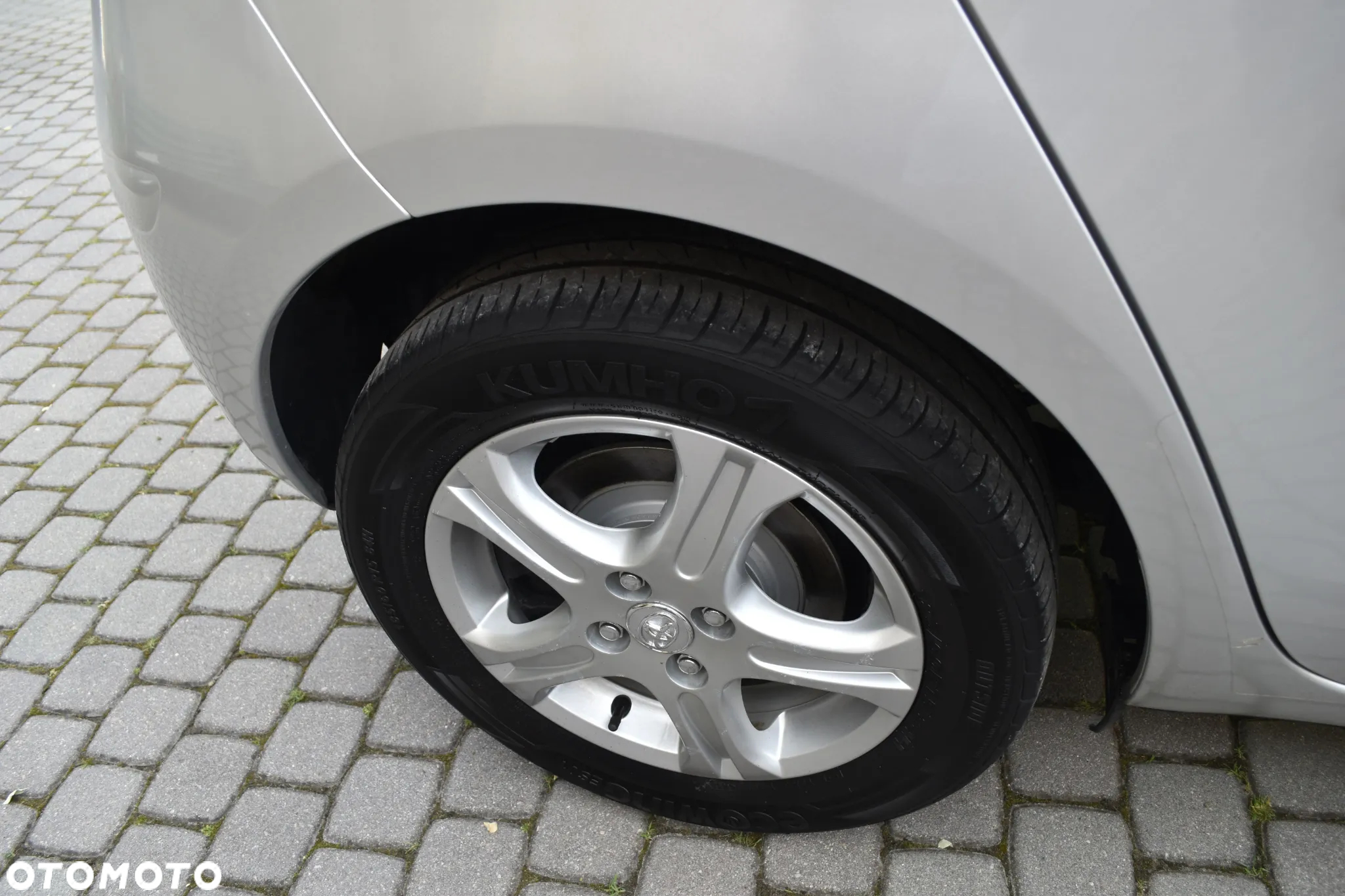 Toyota Yaris - 13