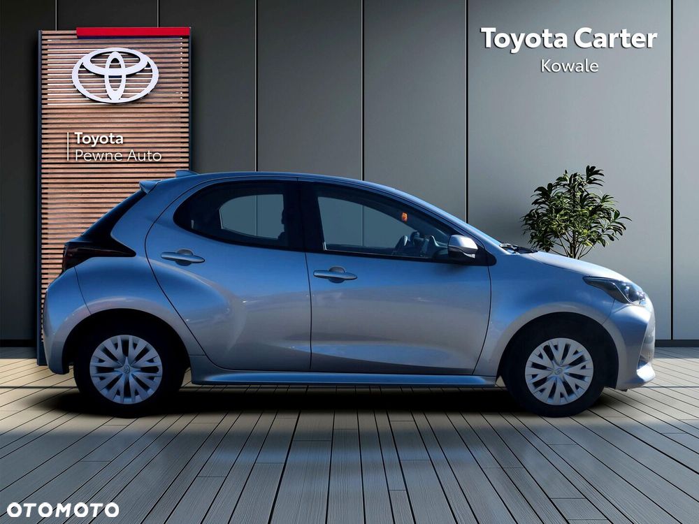 Toyota Yaris - 7