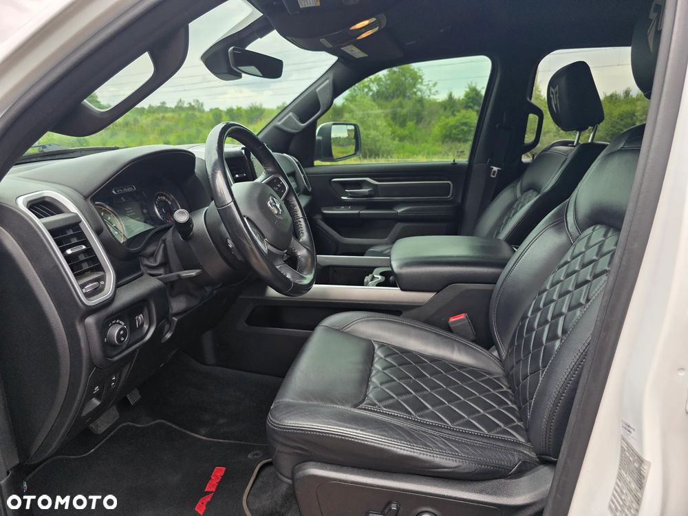 RAM 1500 5.7 Crew Cab Bighorn - 26