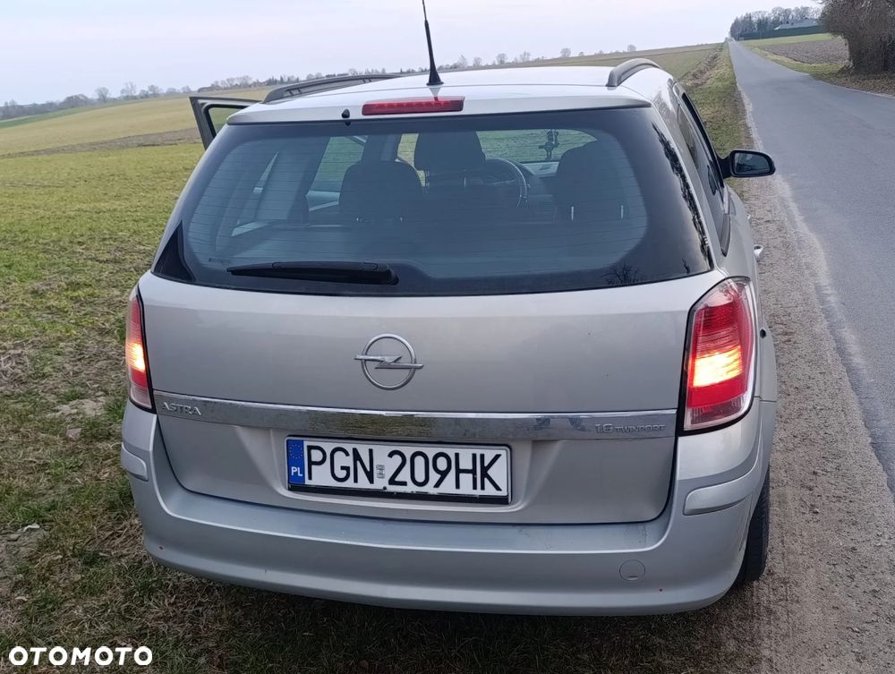 Opel Astra 1.6 Edition - 23