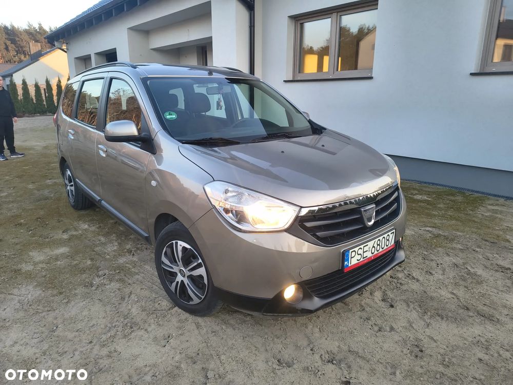 Dacia Lodgy 1.5 dCi Stepway - 1