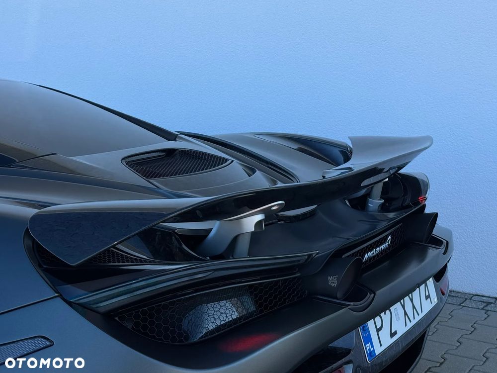 McLaren 720S Coupe - 20