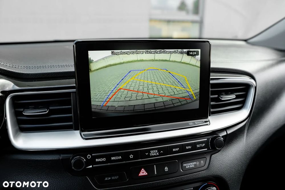 Kia Ceed 1.4 T-GDI L Business Line DCT - 39