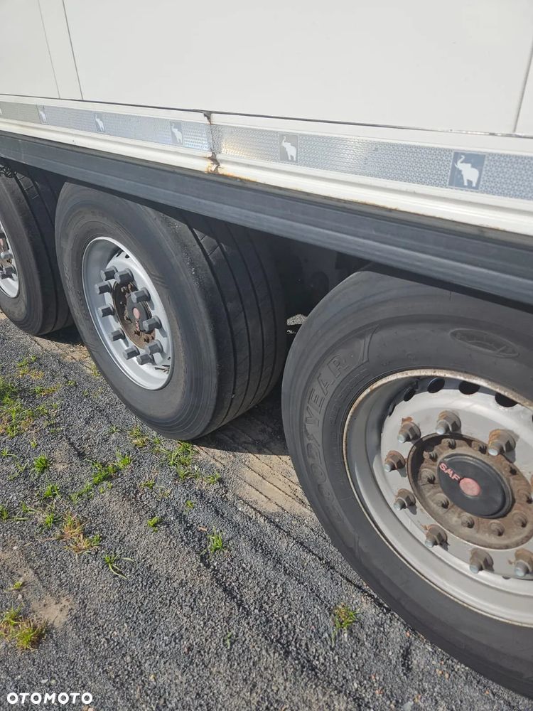 Schmitz Cargobull SKO 24 - 5