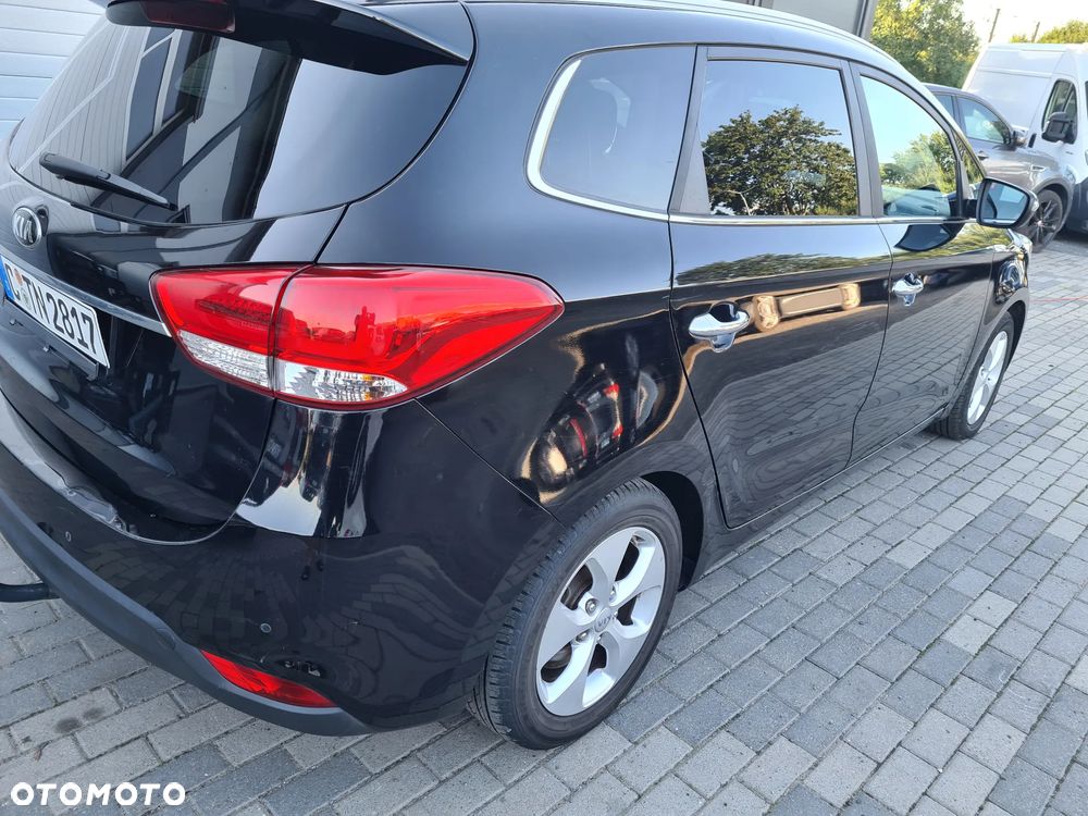 Kia Carens 1.7 CRDi Spirit - 11