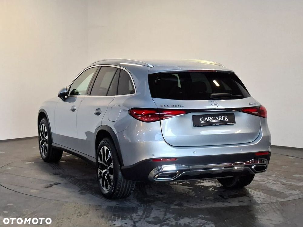Mercedes-Benz GLC 300 e PHEV 4-Matic Avantgarde - 14