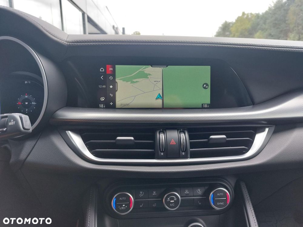 Alfa Romeo Stelvio - 26
