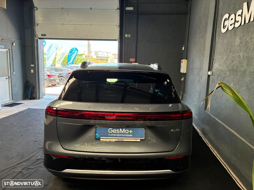 Xpeng G9 78.2 kWh Standard Range - 7