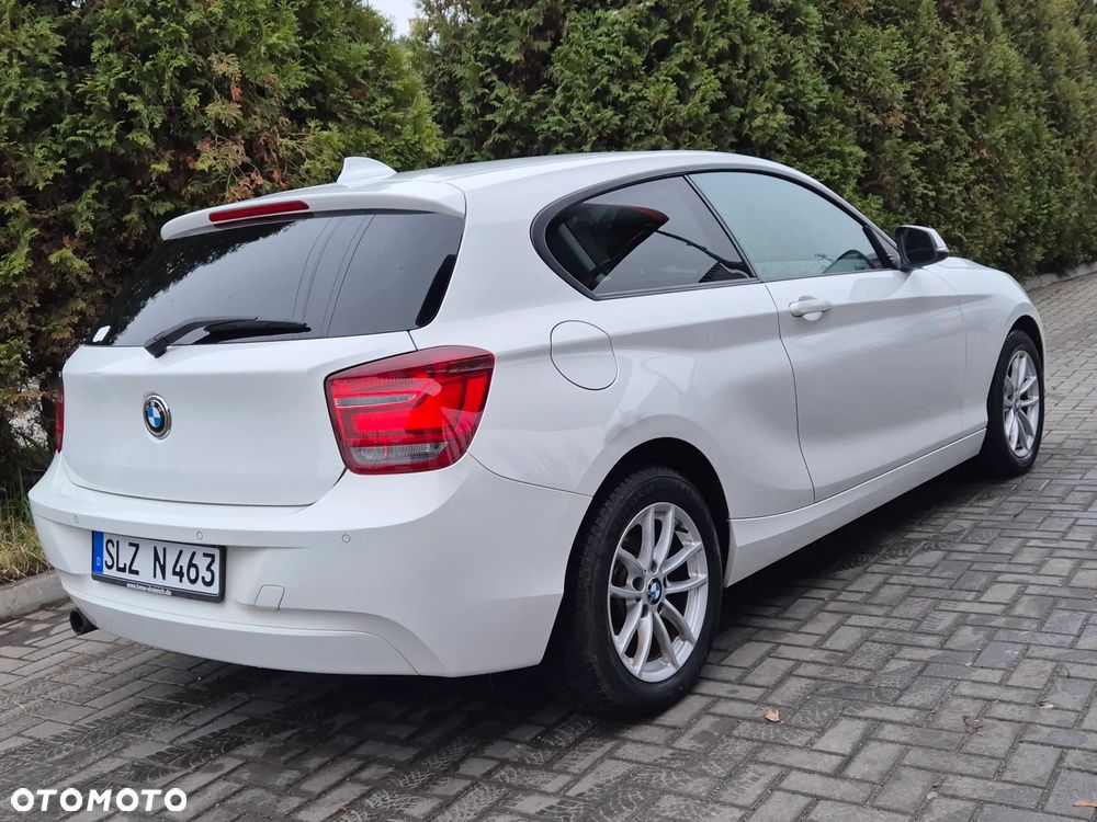 BMW Seria 1 118i Advantage - 11