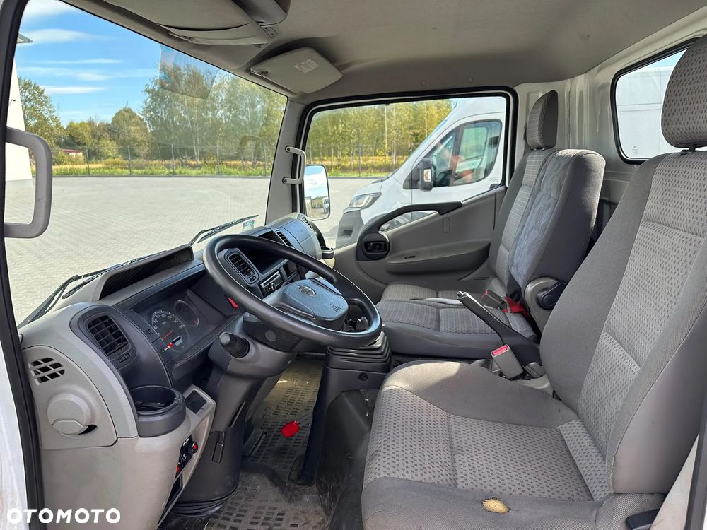 Nissan Cabstar - 8