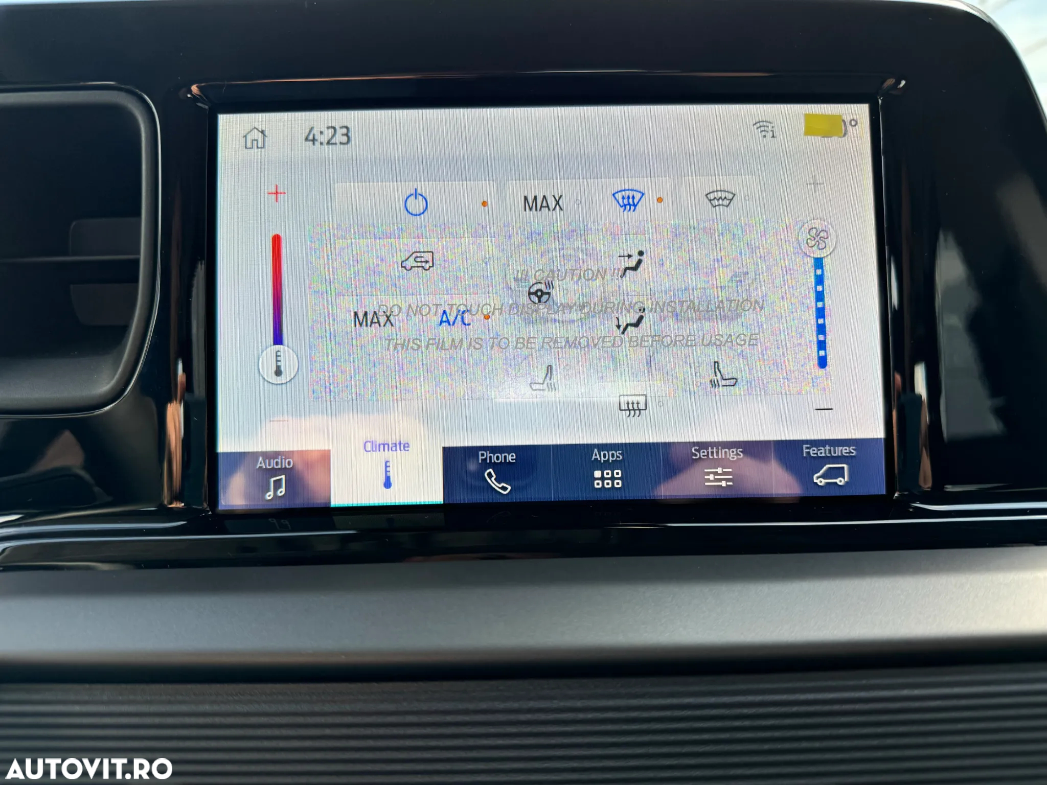 Ford Tourneo Courier 1.0 EcoBoost Trend - 17
