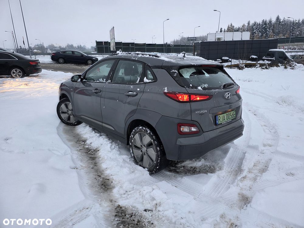 Hyundai Kona Business - 8