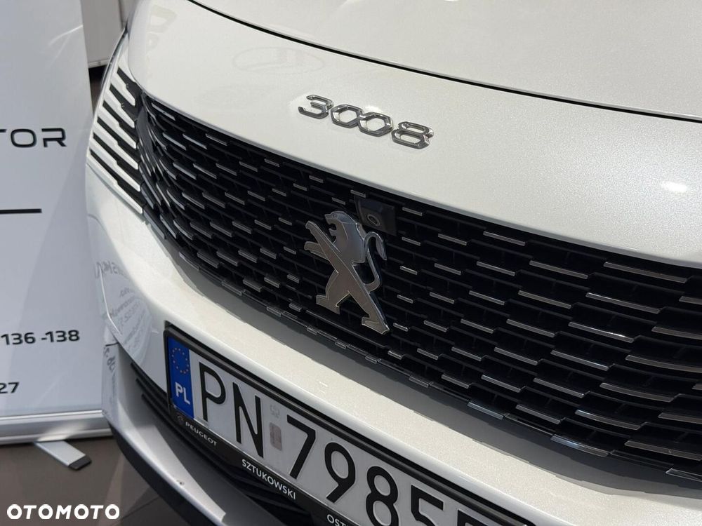 Peugeot 3008 1.2 PureTech GPF Allure S&S EAT8 - 6