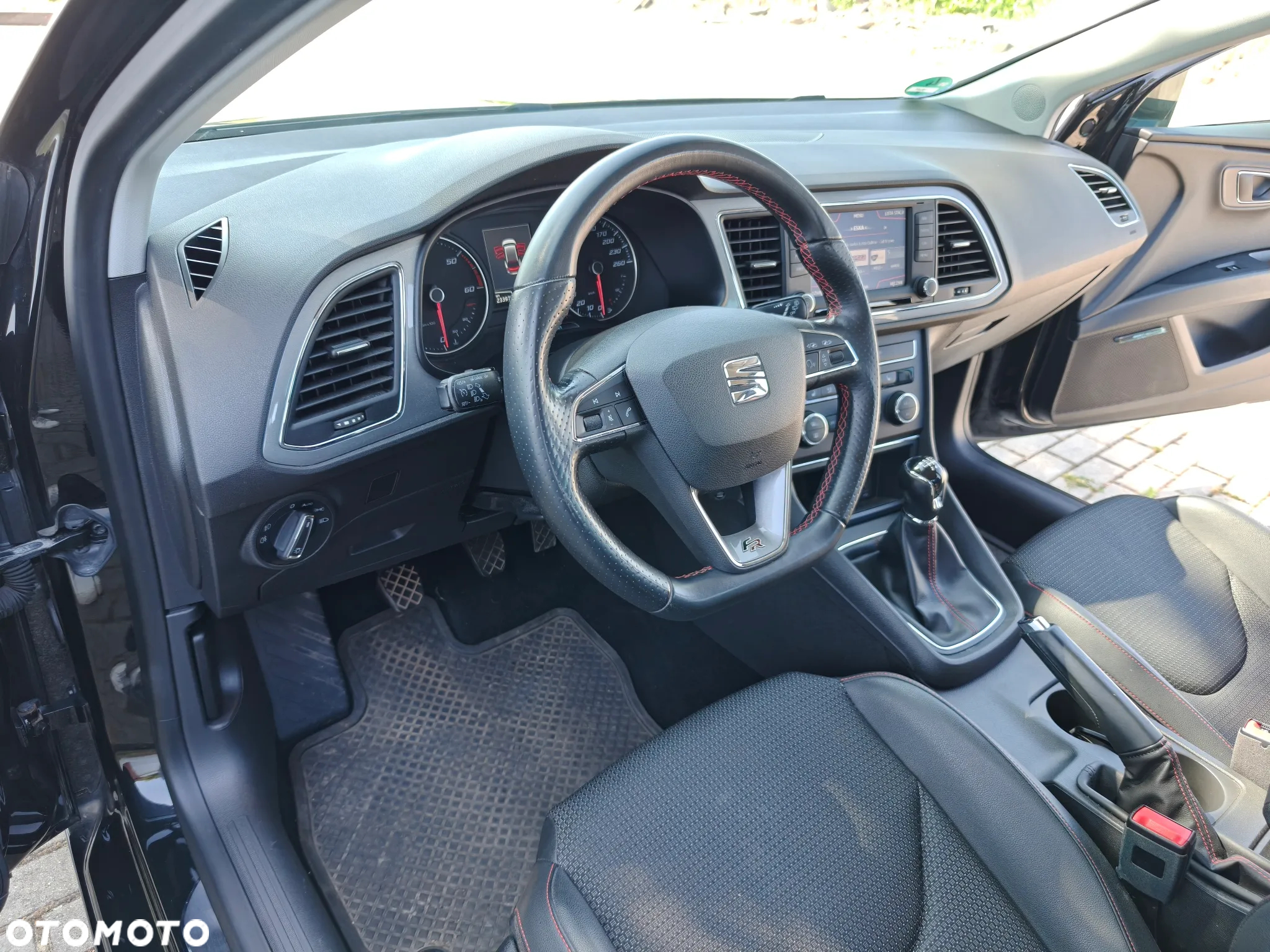 Seat Leon 2.0 TDI FR Black S&S - 19