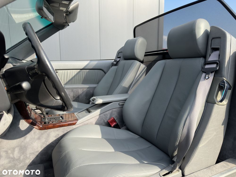 Mercedes-Benz SL 320 - 12