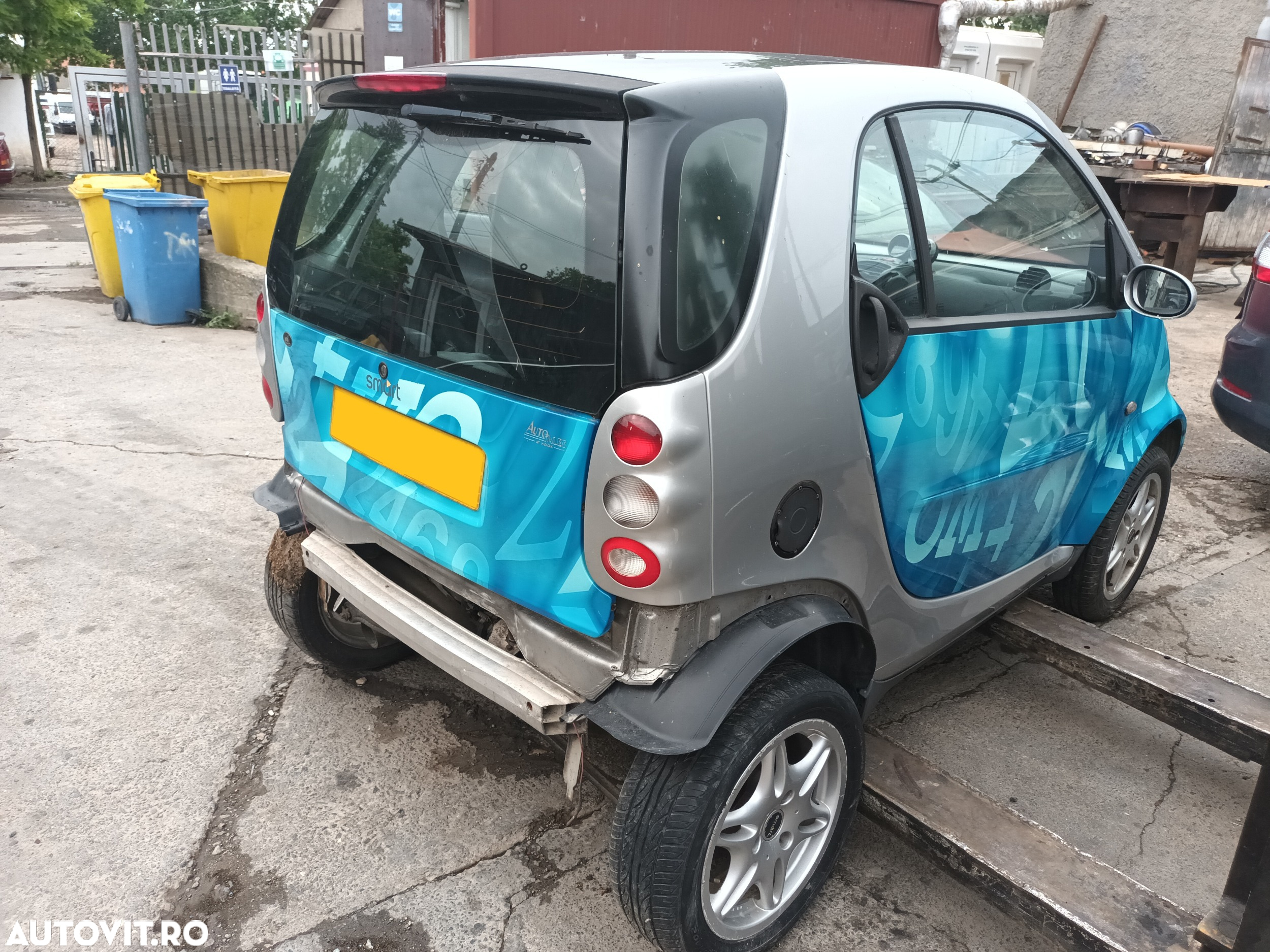 Dezmembrari  Smart FORTWO (450)  1998  > 2007 0.7 (450.335) Benzina - 33