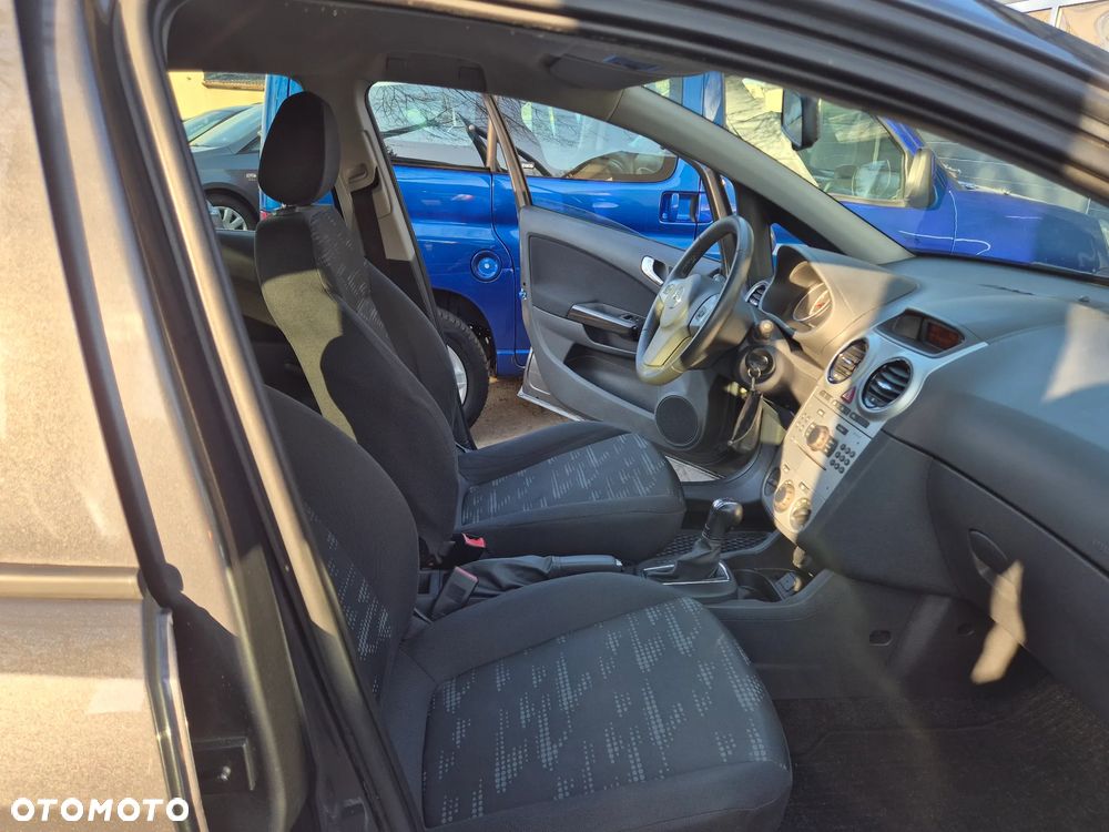 Opel Corsa 1.4 16V Automatik Satellite - 12