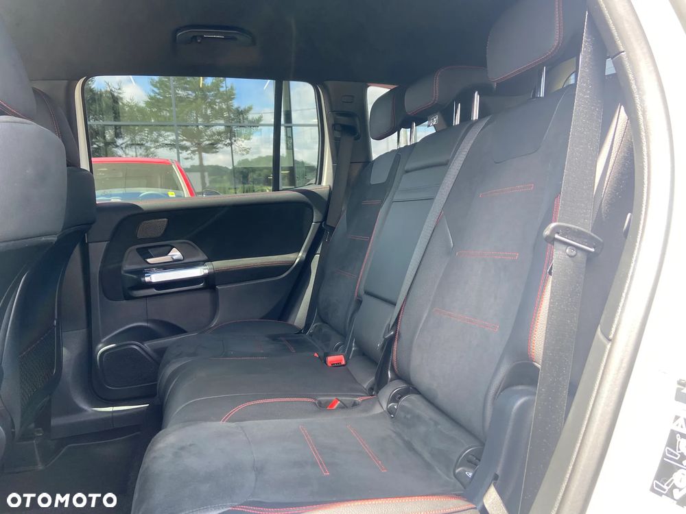 Mercedes-Benz GLB 200 AMG Line 7G-DCT - 9