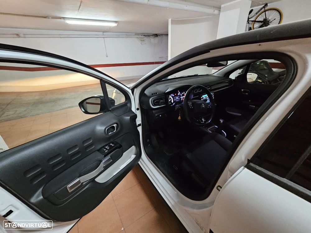 Citroën C3 1.2 PureTech Shine - 4