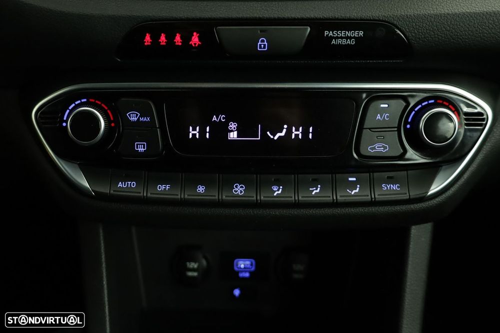 Hyundai i30 SW 1.0 T-GDi Style Plus DCT - 12