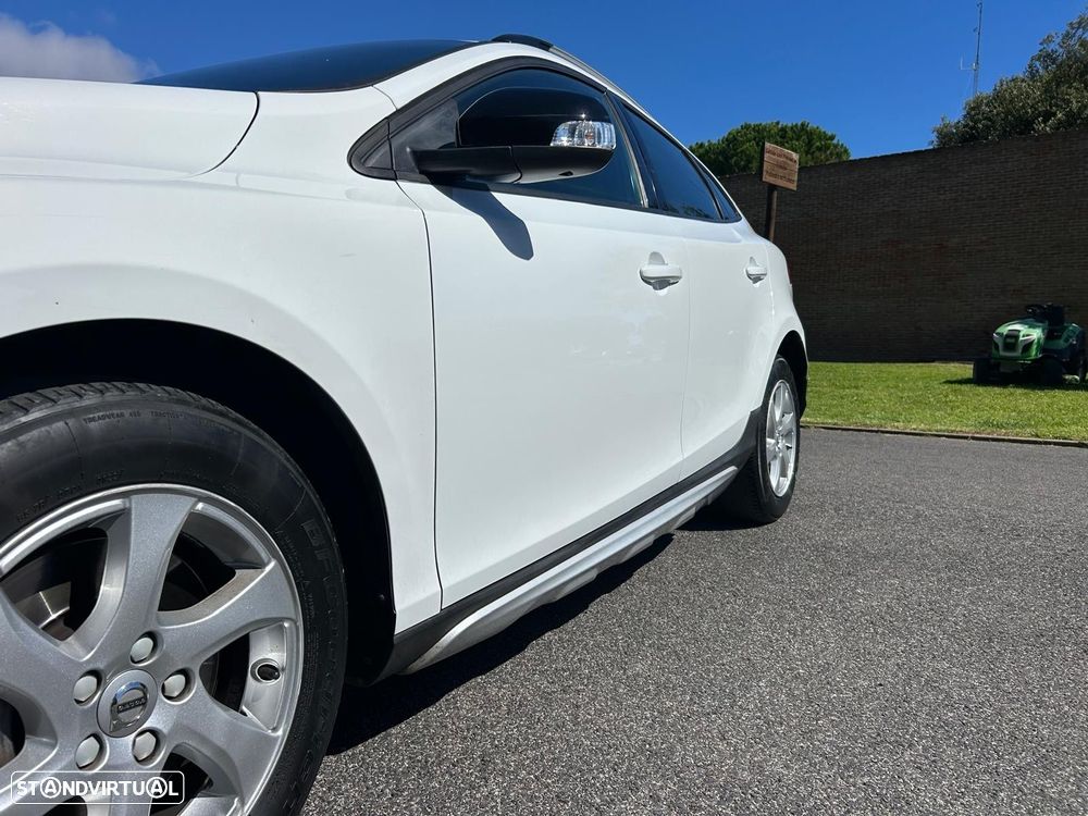 Volvo V40 Cross Country 2.0 D2 Summum - 18