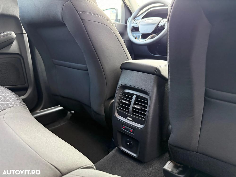 Ford Kuga 1.5 EcoBoost A8 FWD Titanium - 20