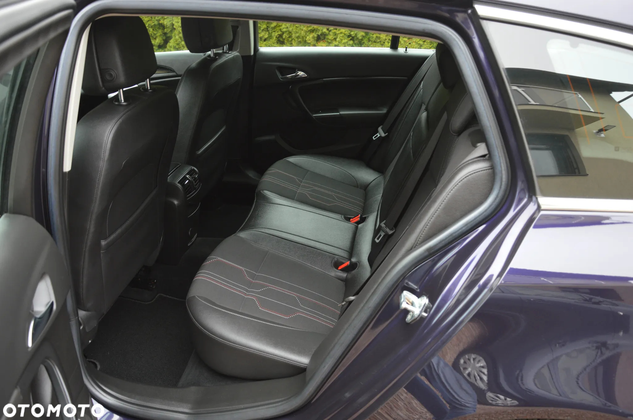 Opel Insignia 2.0 CDTI Sports Tourer - 37