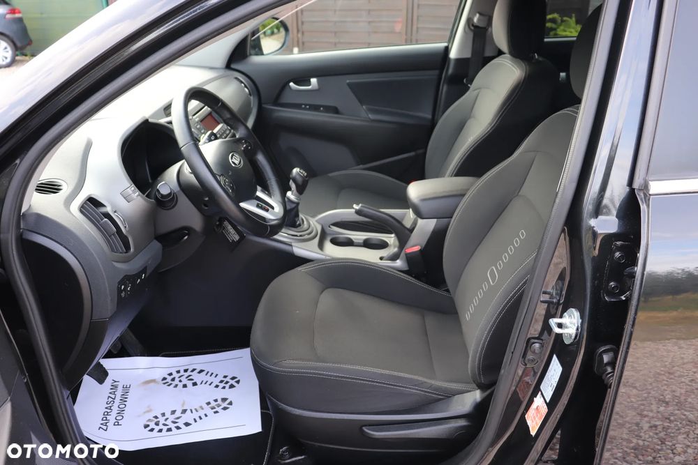 Kia Sportage 1.6 GDI Business Line L 2WD - 24