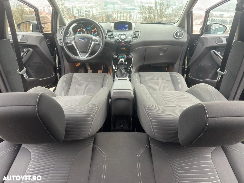 Ford Fiesta 1.6 TDCI Titanium - 5