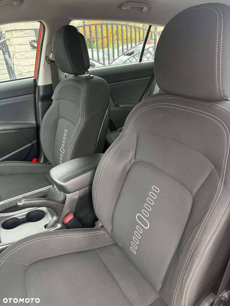 Kia Sportage - 16