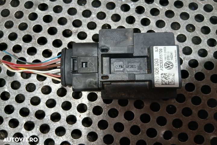 Releu pompa combustibil 7N0906093 7N0906093 Volkswagen VW Sharan 2 [2 - 2