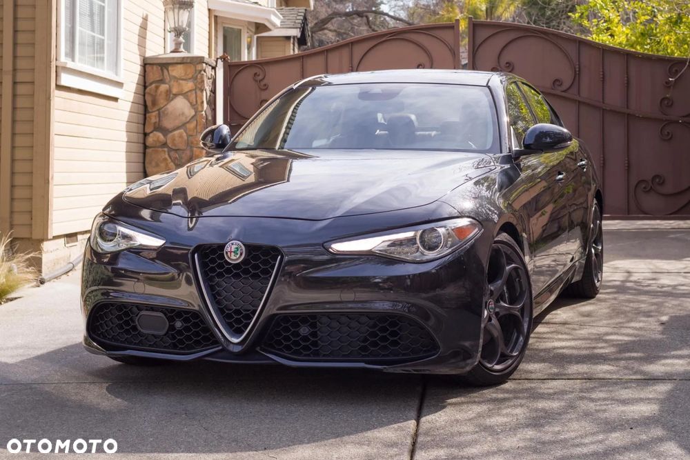 Alfa Romeo Giulia 2.0 Turbo Veloce - 3