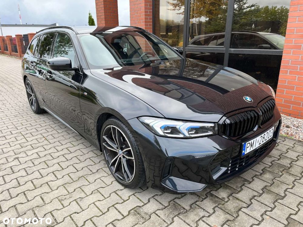 BMW Seria 3 320i Touring M Sport - 2