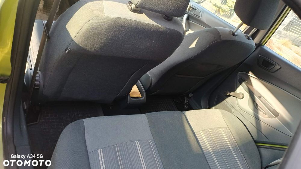 Ford Fiesta 1.25 Trend - 6