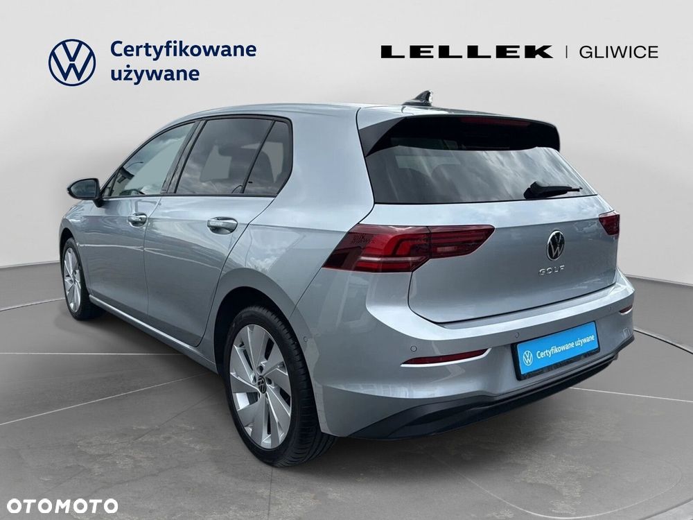 Volkswagen Golf 1.5 eTSI mHEV Life DSG - 5