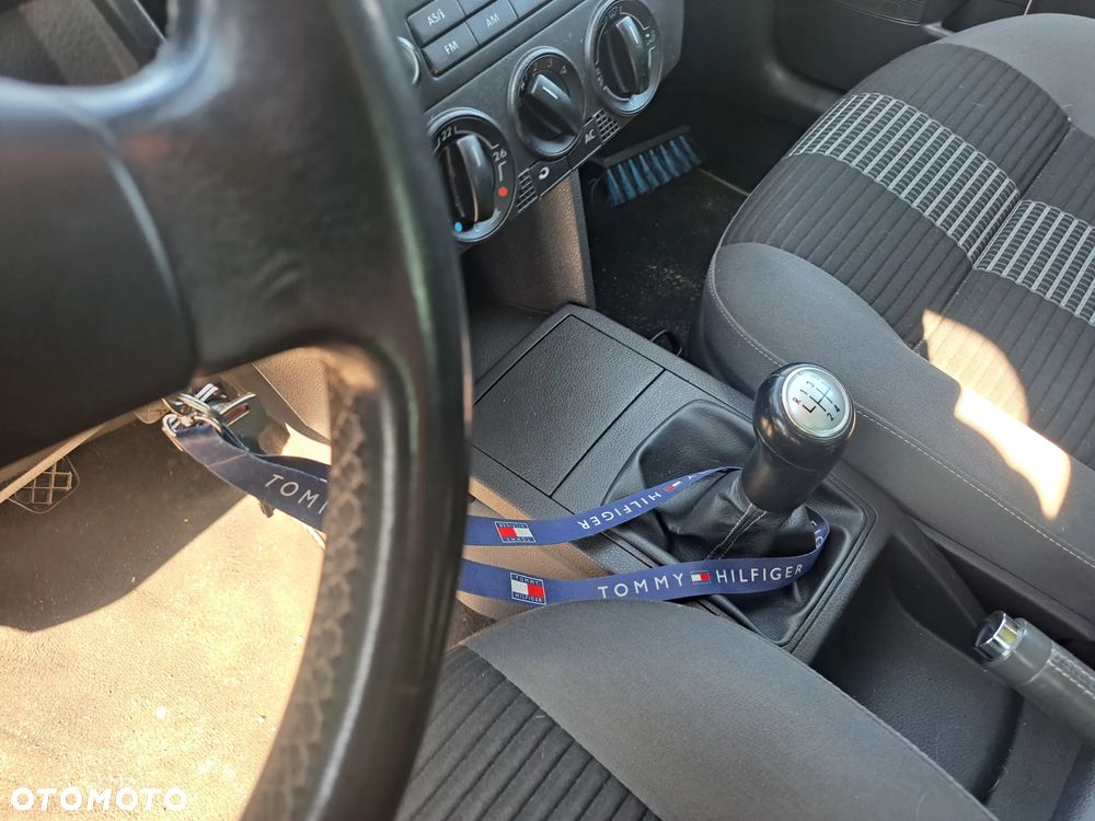 Volkswagen Polo 1.4 United - 6