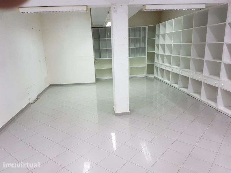 Arrendo Loja/ Escritório 45m2 - Grande imagem: 3/5