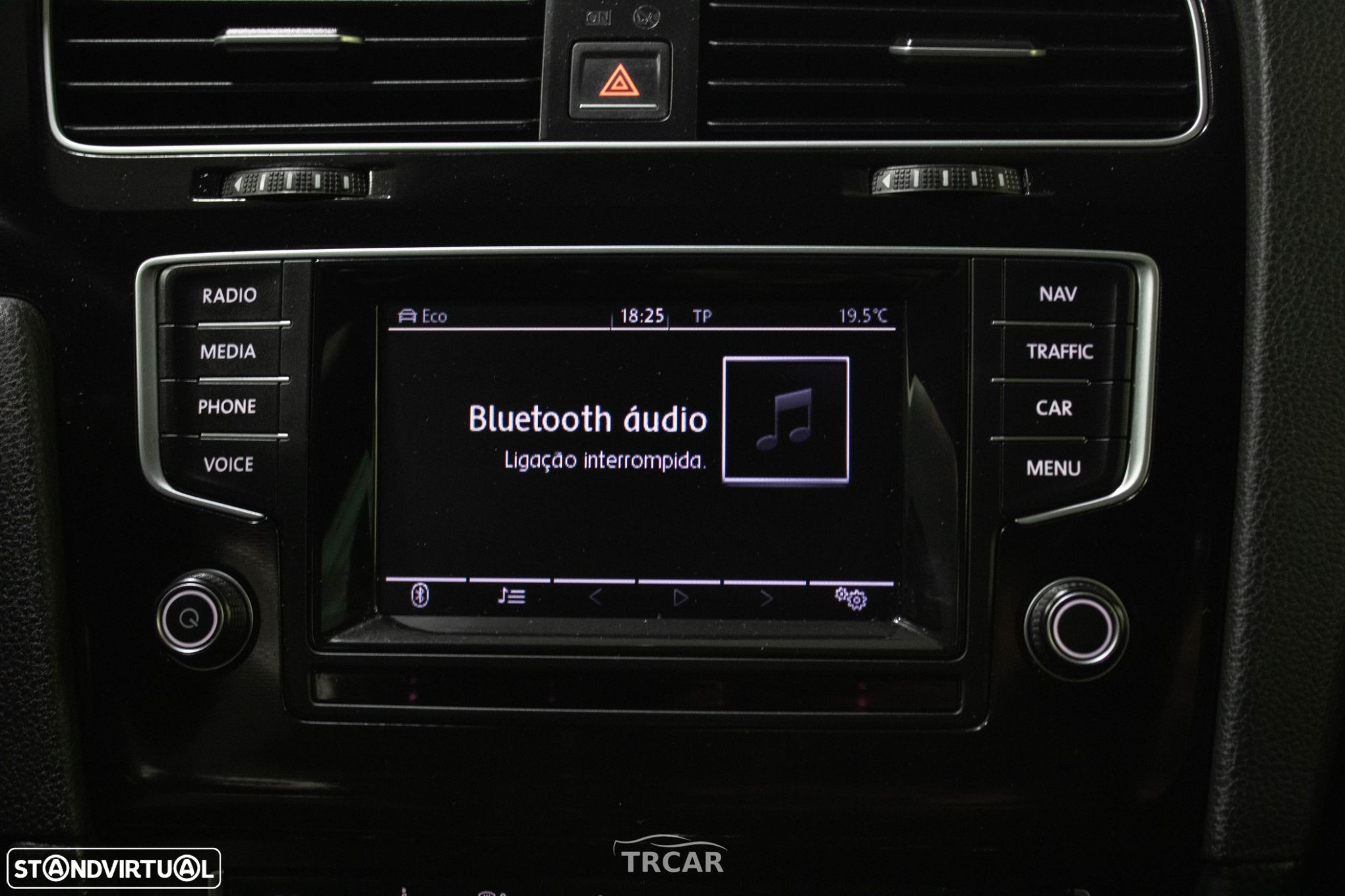 VW Golf 2.0 TDI GTD DSG - 32