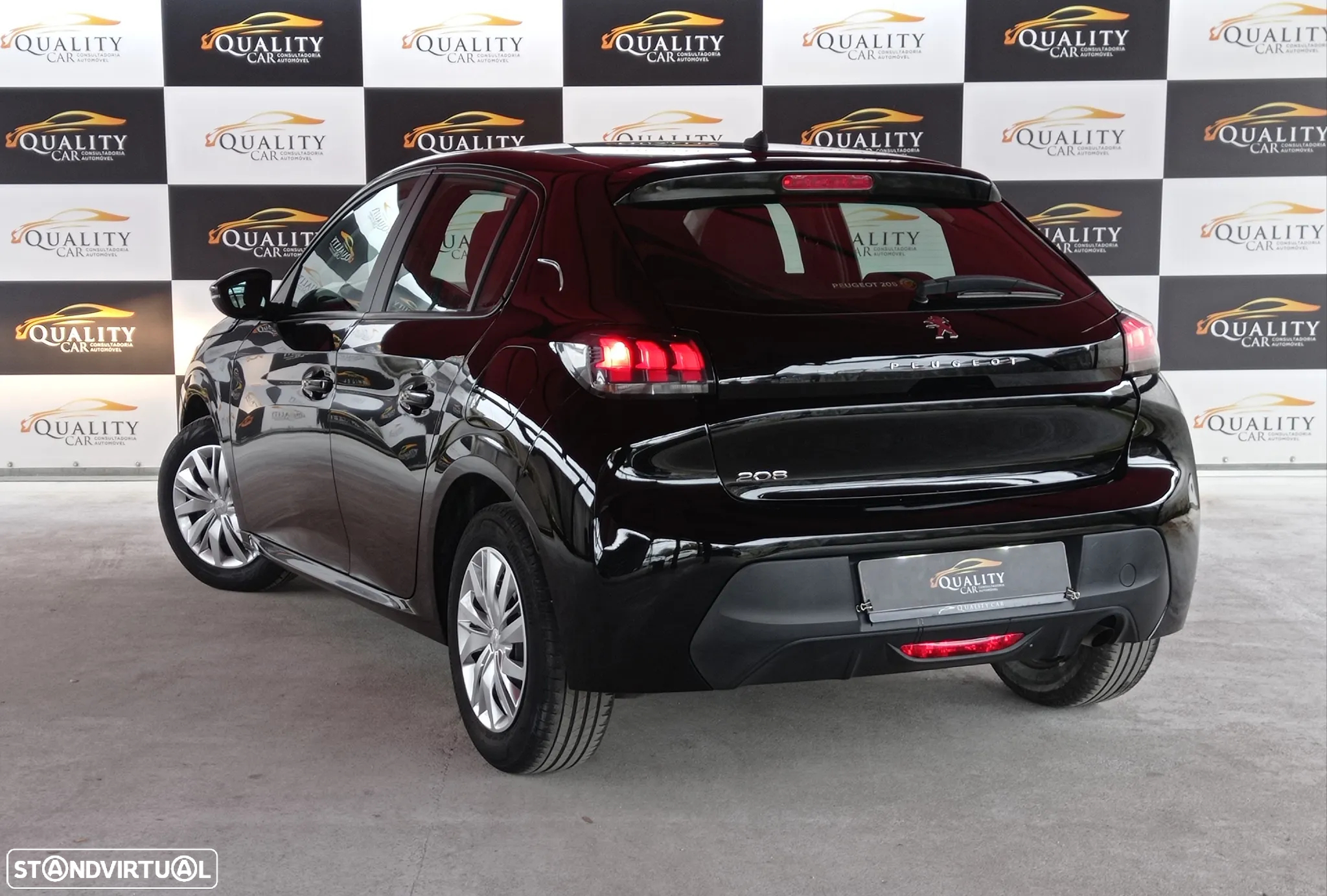 Peugeot 208 1.2 PureTech Like - 6