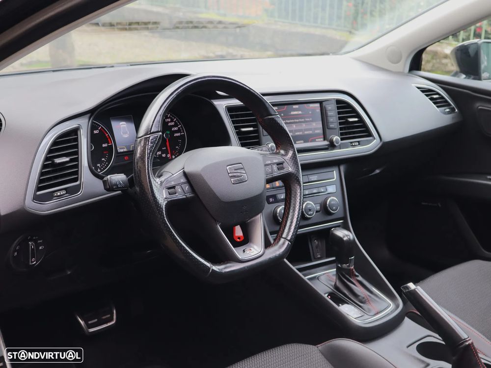 SEAT Leon SC 2.0 TDI DPF S&S DSG FR - 36