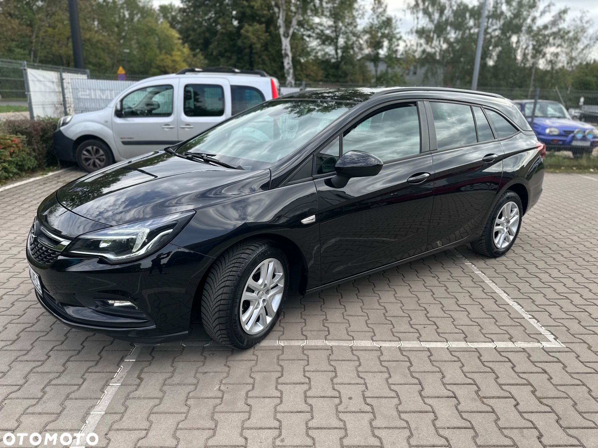 Opel Astra 1.4 Turbo 120 Jahre - 1