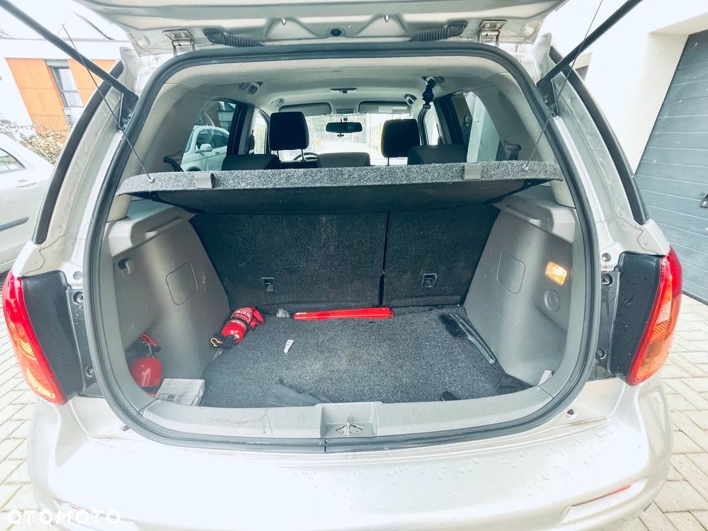 Suzuki SX4 1.6 Comfort - 13