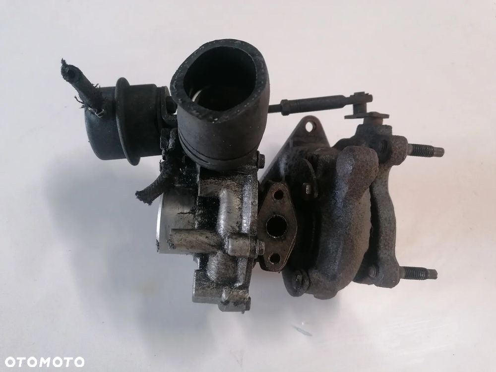 AUDI A3 8L 96- 1.9 TDI TURBOSPRĘŻARKA 038145701A - 1