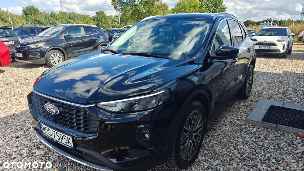 Ford Kuga 2.5 FHEV FWD Titanium eCVT - 2