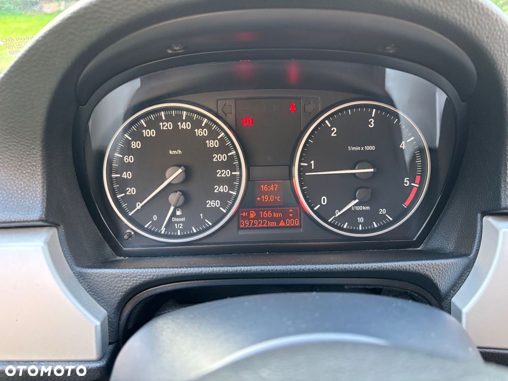 BMW Seria 3 318d - 10