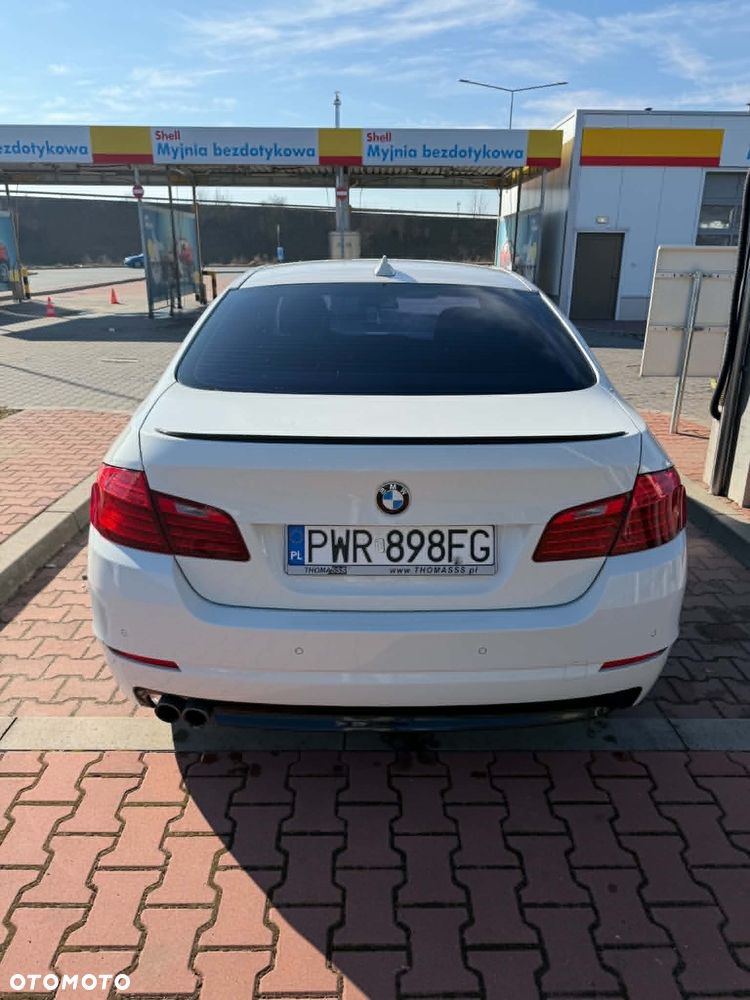 BMW Seria 5 518d - 4